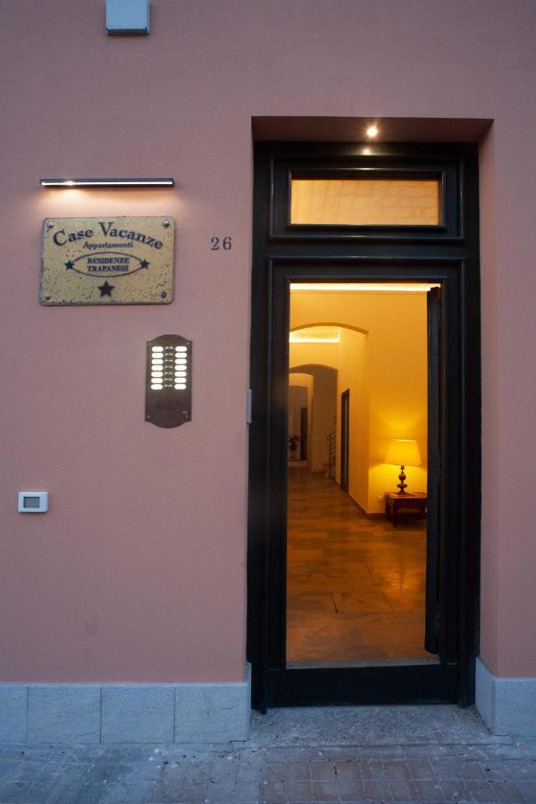 טרפאני Case Vacanze "Residenze Trapanesi" מראה חיצוני תמונה